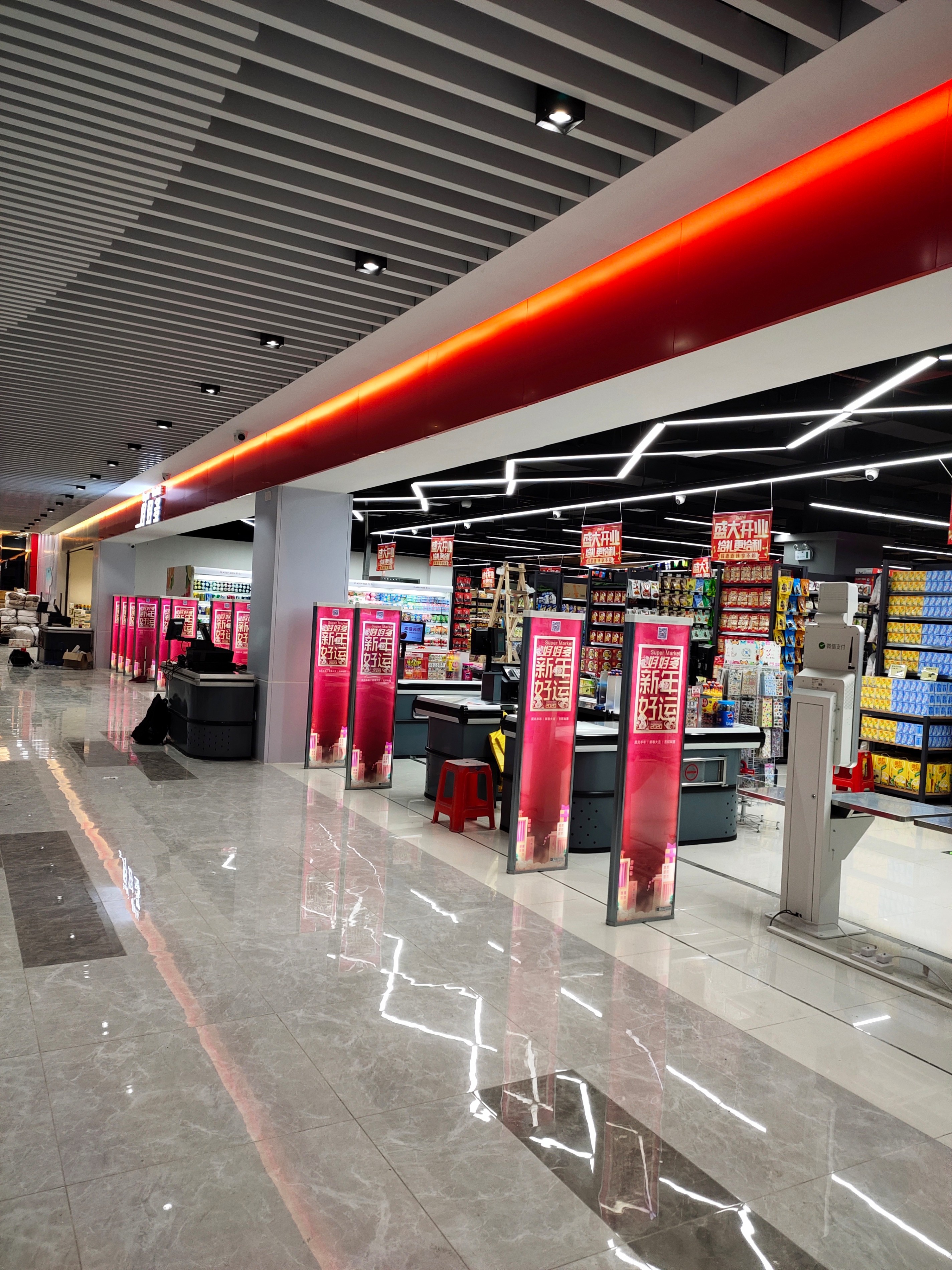 A店：佛山市南海区北湖一路5号圣地广场