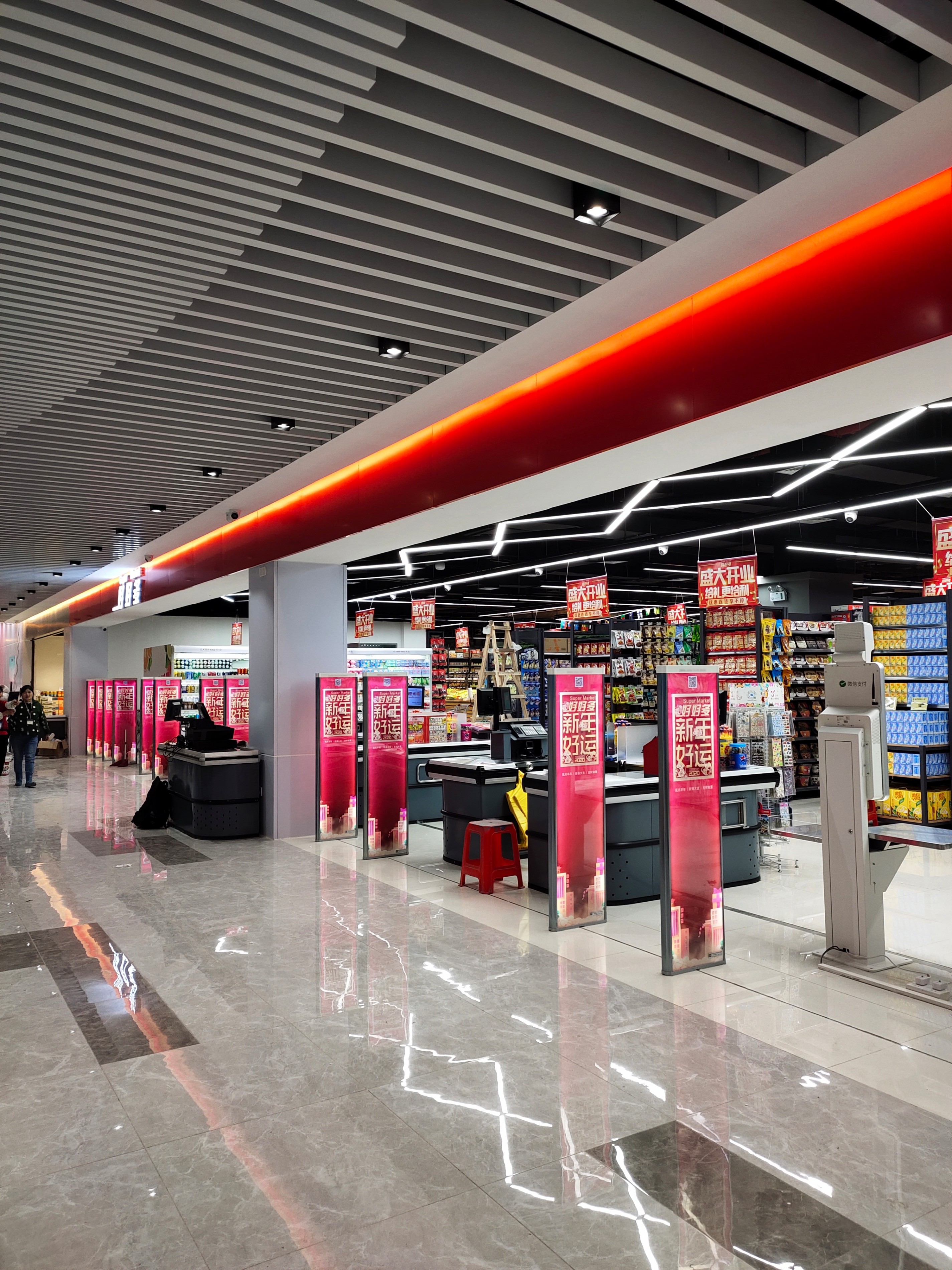 A店：佛山市南海区北湖一路5号圣地广场